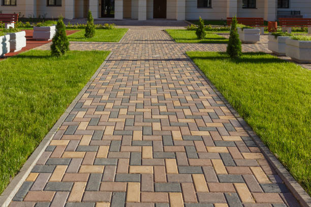Best Residential Driveway Paver Services  in Lake Lorelei, OH